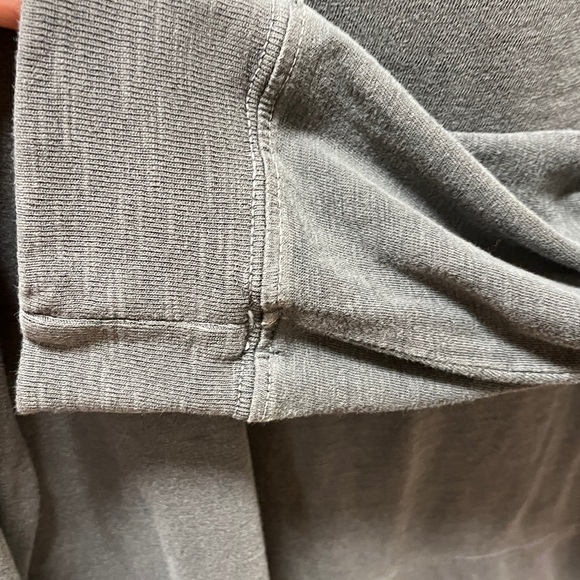 James Perse Charcoal 100% Cotton Worn in Shirt - Picture 4 of 5